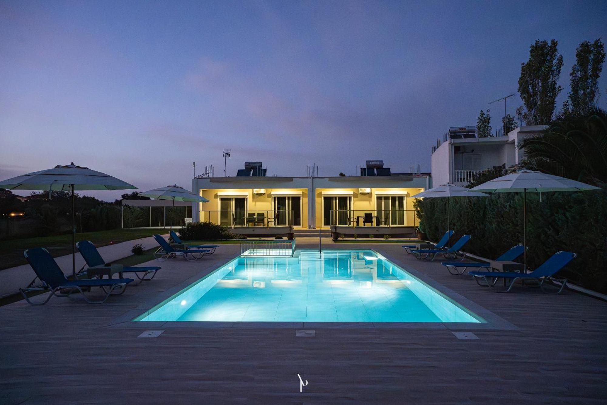 Nancy'S Budget Villa With Pool & Jacuzzi By "Elite" Лаганас Экстерьер фото